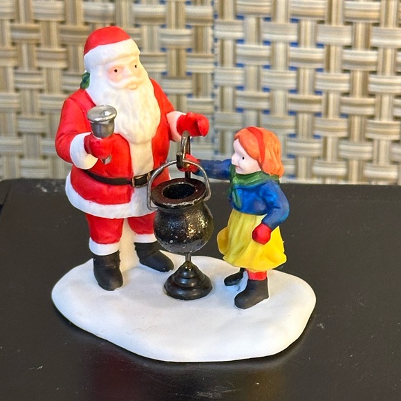 ๐๐HP๐Department 56 "Tis The Season" Heritage Village Bell Ringing Santa - Picture 1 of 10